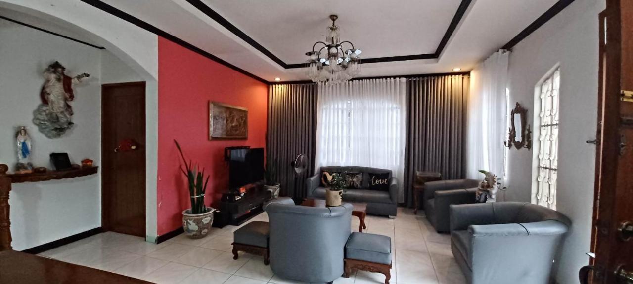 Donsol Aguluz Homestay Luaran gambar