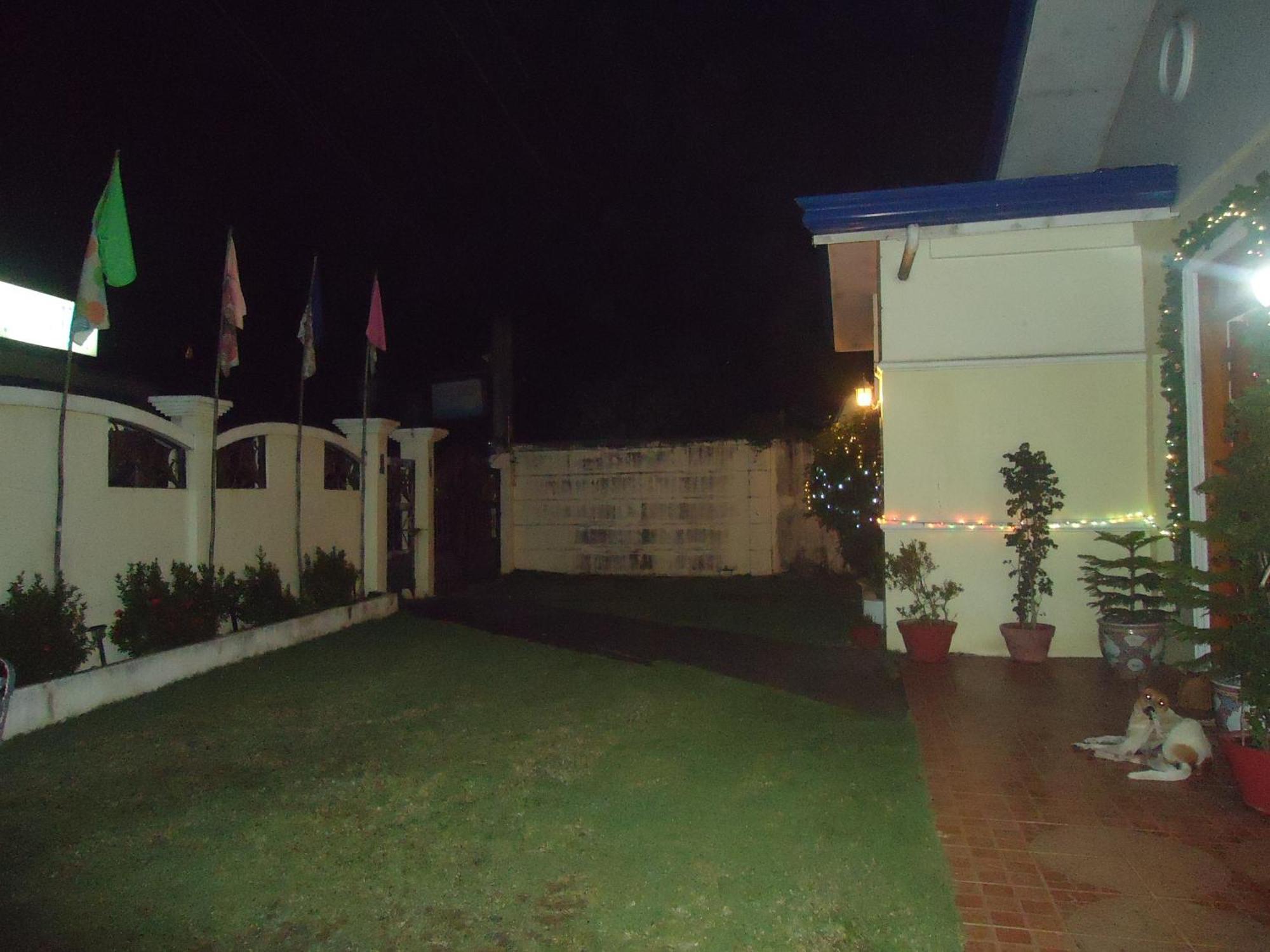 Donsol Aguluz Homestay Luaran gambar