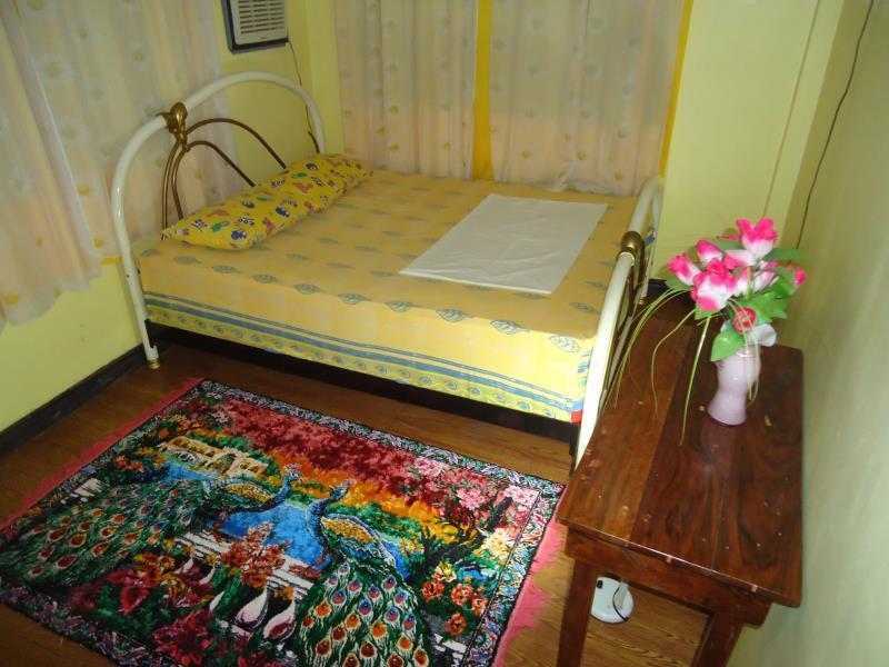 Donsol Aguluz Homestay Luaran gambar