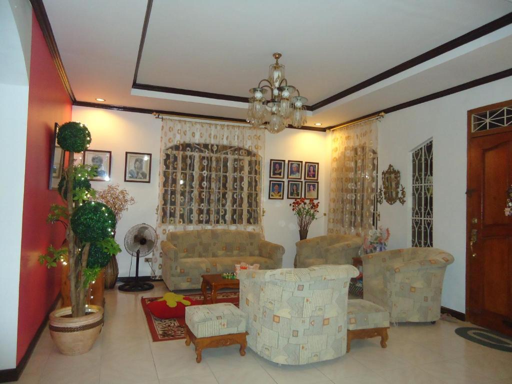 Donsol Aguluz Homestay Luaran gambar