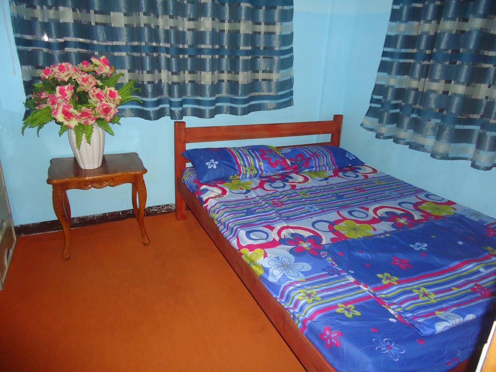 Donsol Aguluz Homestay Luaran gambar